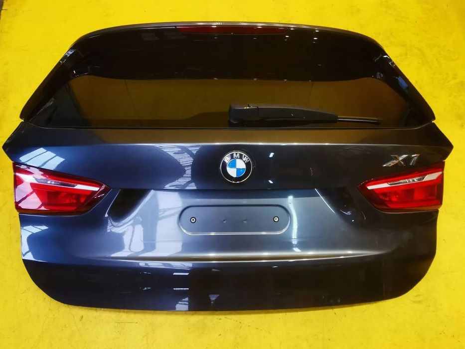 BMW X1 F48 KLAPA BAGAŻNIKA KOMPLETNA 668