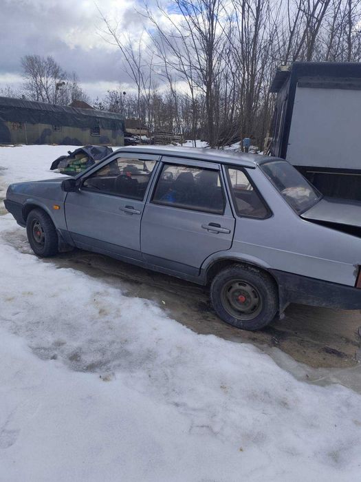 Продам ВАЗ 21099 2004 рік