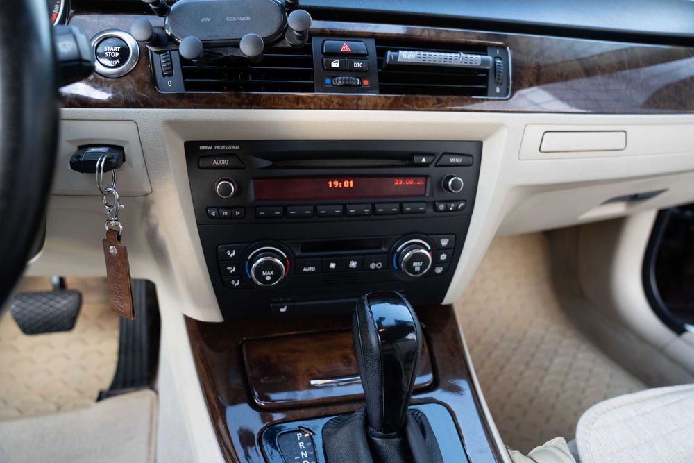 BMW 3 Series 2007 VIN WBAWA51020JP99497 фото оголошення 13 з 18
