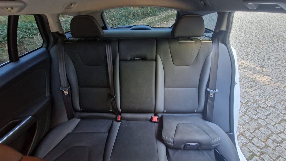 Volvo V60 1.6 D2