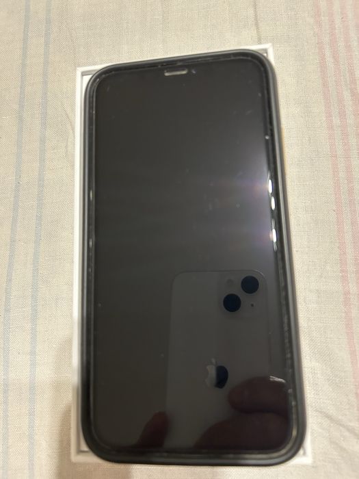Продам Iphone XR/64 оригінал,акб 81.