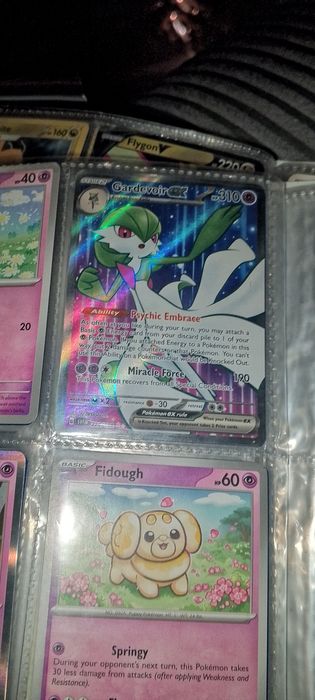 Sprzedam karty pokemon kolekcjonerskie