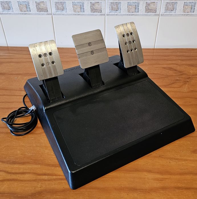 Pedais Thrustmaster T3PA GT