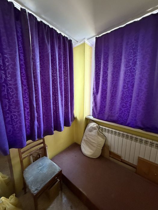 Продам квартиру в центрі міста