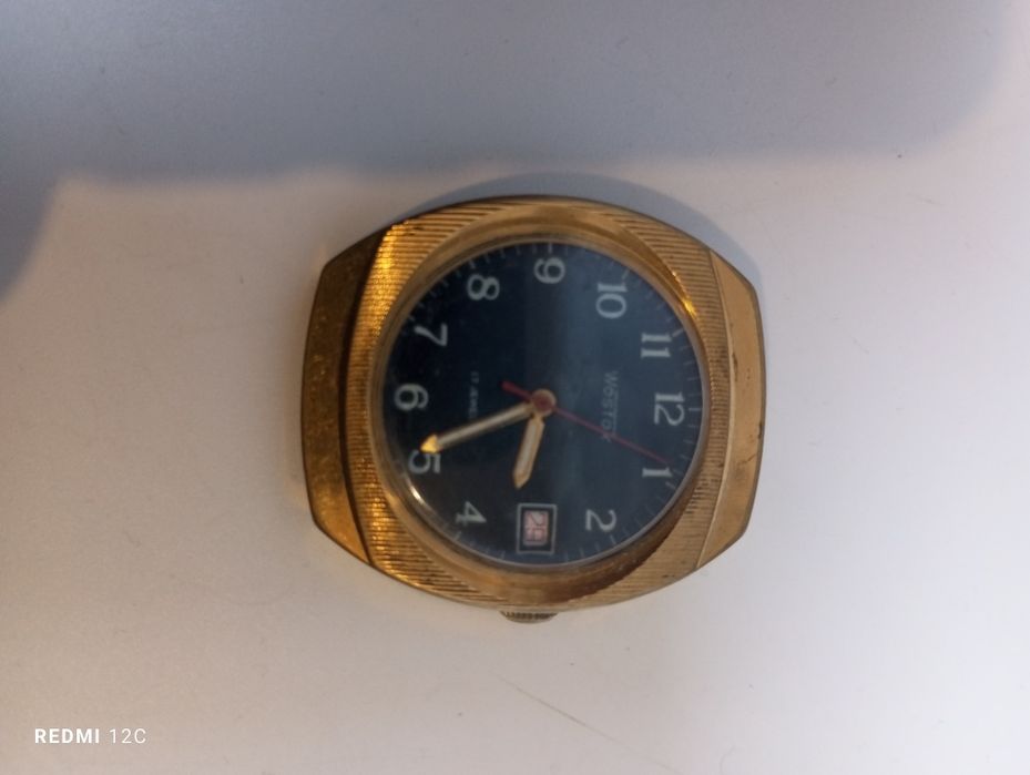 Часи восток годинник