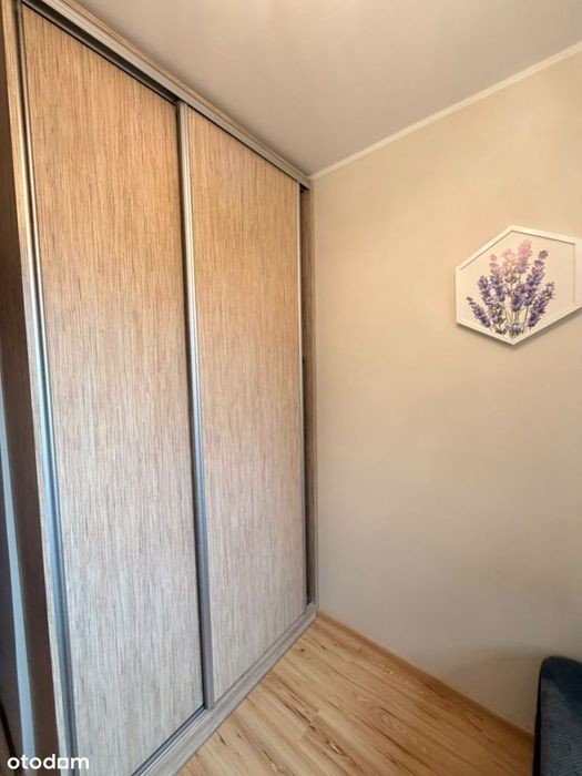 Przestronne mieszkanie z balkonem i pełnym wyposażeniem REZERWACJA
