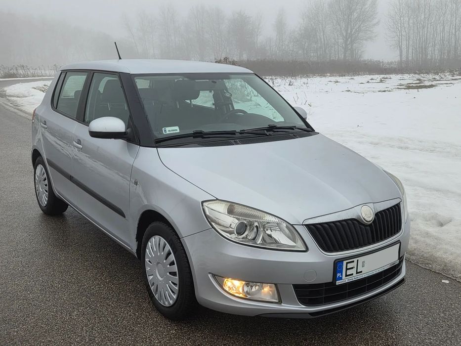 Skoda Fabia Salon Polska Pełna Historia - Klimatyzacja, Nowe Opony, Czujniki park.