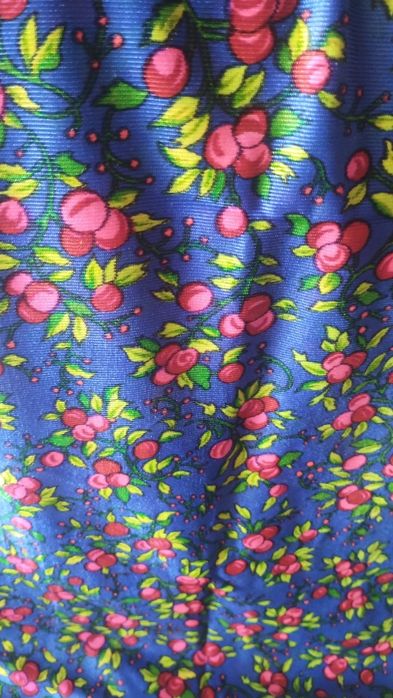 Тканина для літніх суконь і халатів