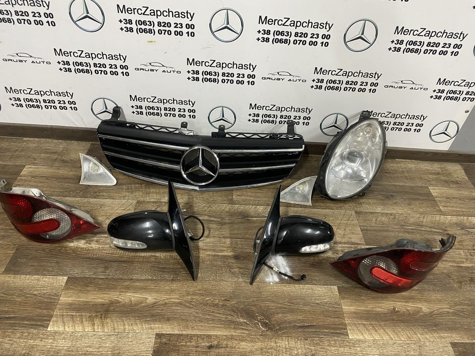 Mercedes w 251 R клас фара  оригінал
