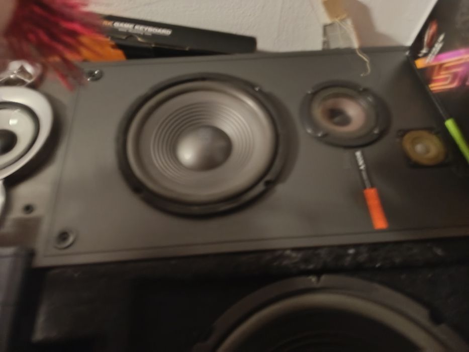 SONY SS-2030 – kolumna głośnikowa – 1 sztuka – sprawna