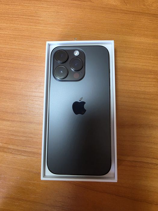 IPhone 14 pro Space Black 128GB eSim