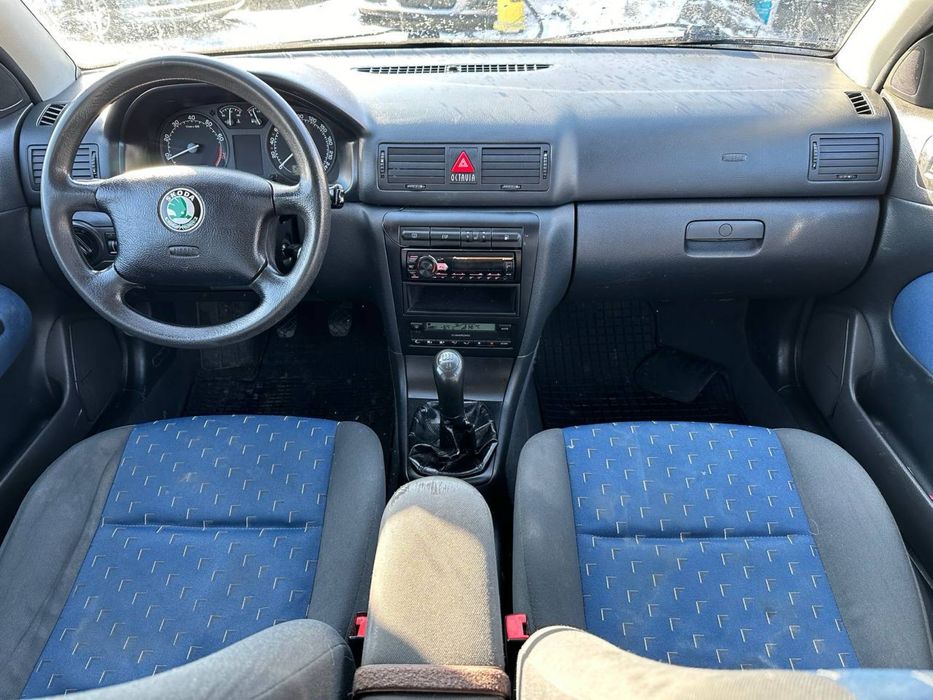 Skoda Octavia Tour 2.0 benzyna/klima/wspomaganie