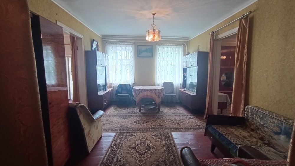Будинок 102 м², 15 соток, 4 кімнати, 3 гаражі, с. Малинівка, Чугуїв