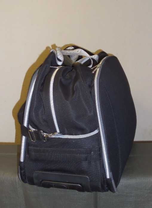 Чемодан, сумка на колёсах большая чёрная GROUND, размер 70 Х 43 Х 32