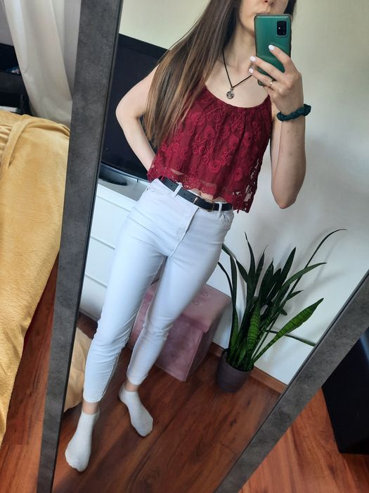 Śliczna bluzka na ramiaczkach