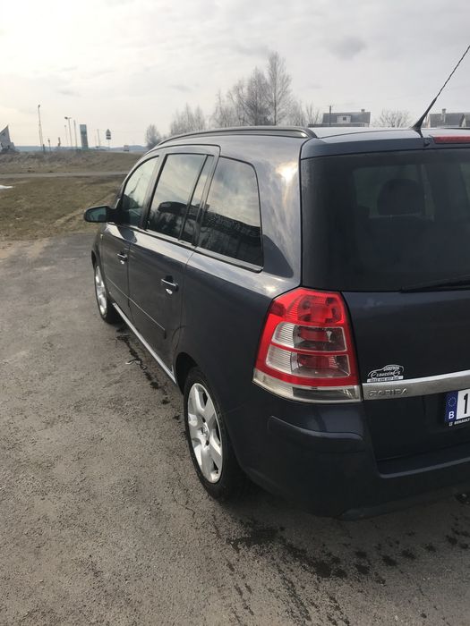 OPEL Zafira B Опель запчастини