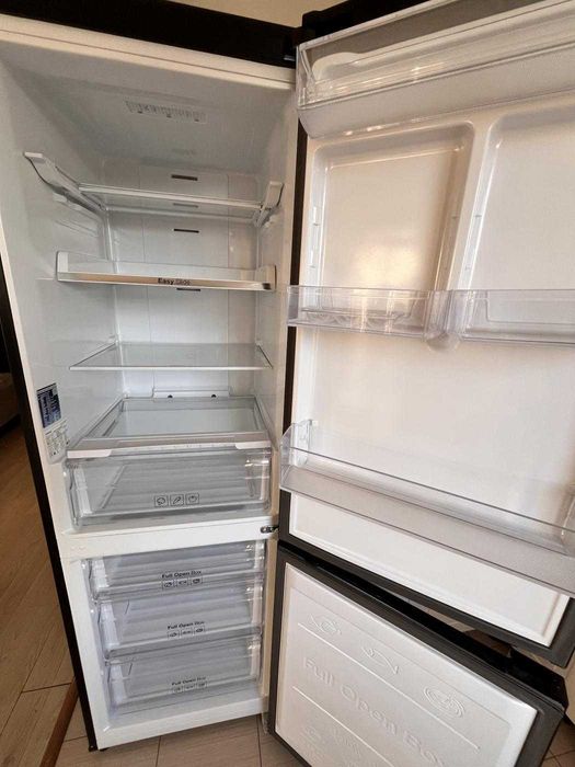 Продам 1 Ком. с ремонтом на Таирово Ак. Глушко