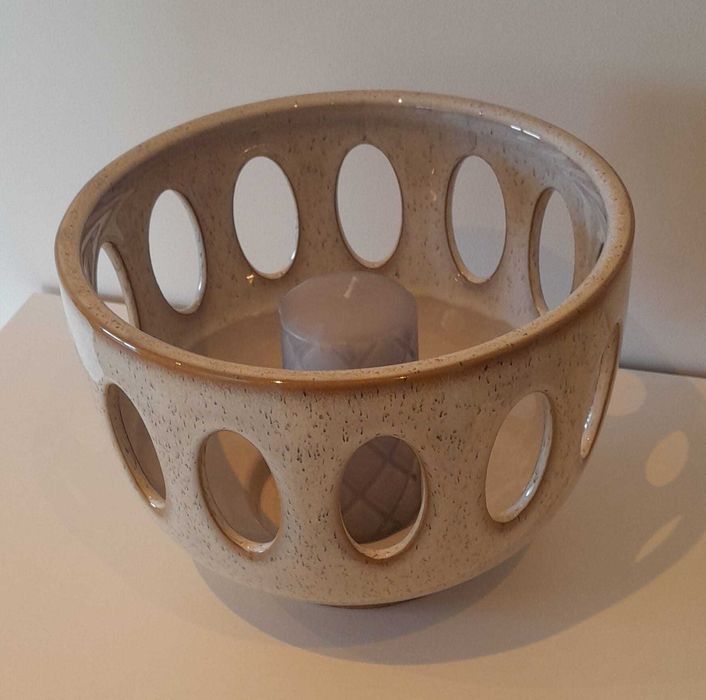 Misa dekoracyjna beżowa ESKIL Średnica 20 cm Wysokość 16cm WYSYŁKA