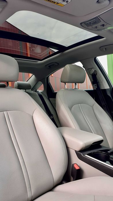 Оренда авто під таксі. Hybrid.