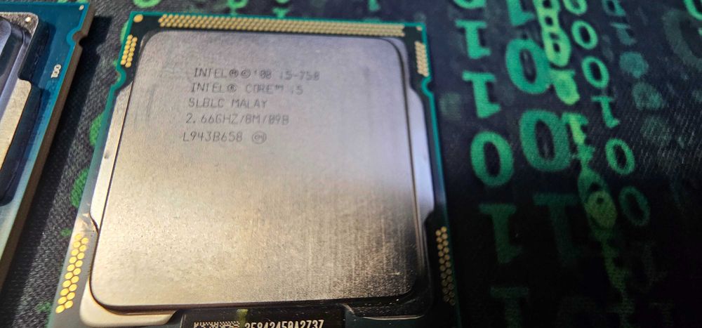 procesor do komputera INTEL i5