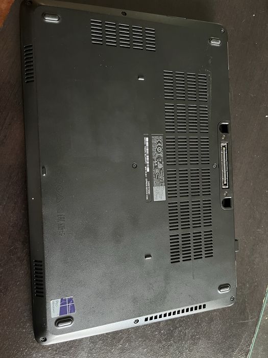 Dell Latitude  E5470