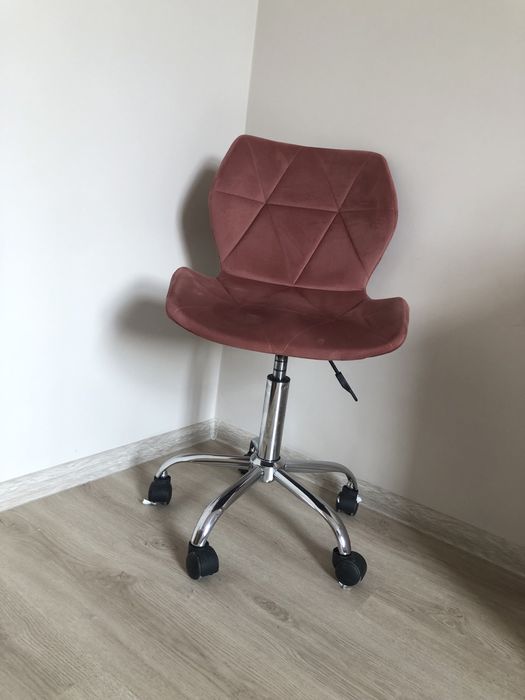 Стілець для майстра