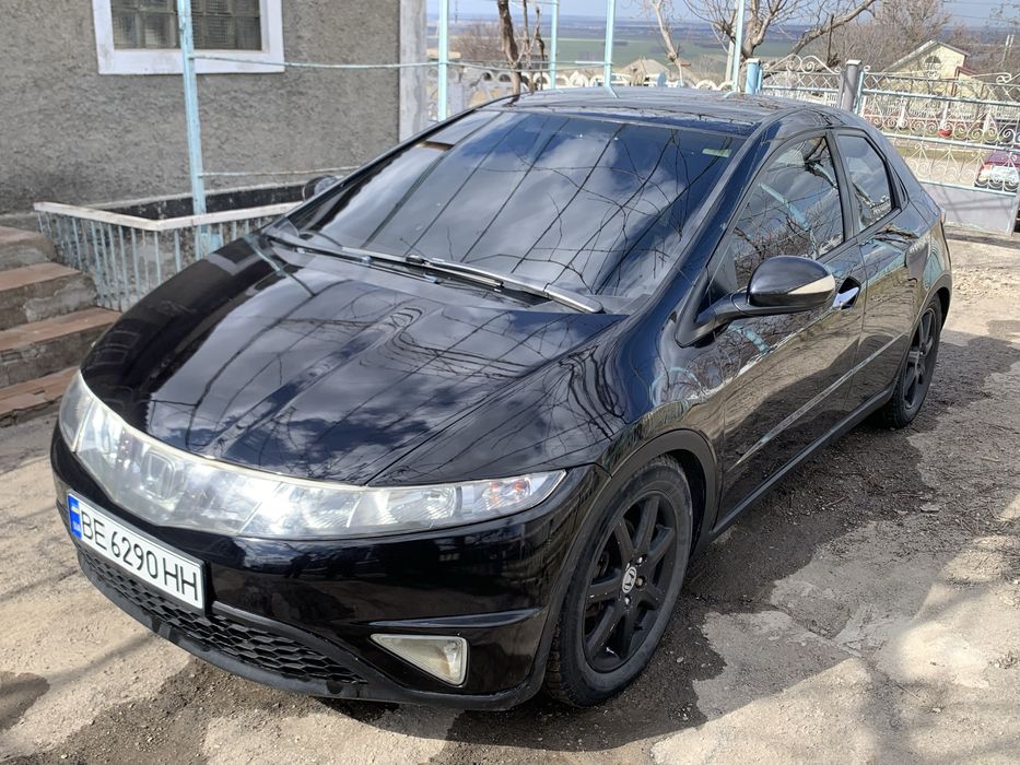 Продам Honda civic 5d