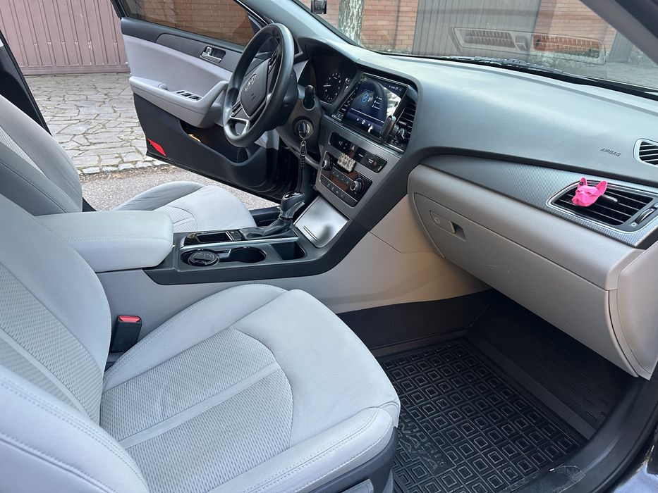 Продам Hyundai Sonata