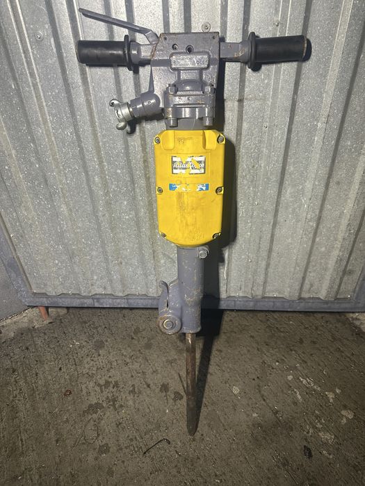 Пневматичний відбійник Atlas Copco TEX 21 PE Пневмомолоток Бетонолом