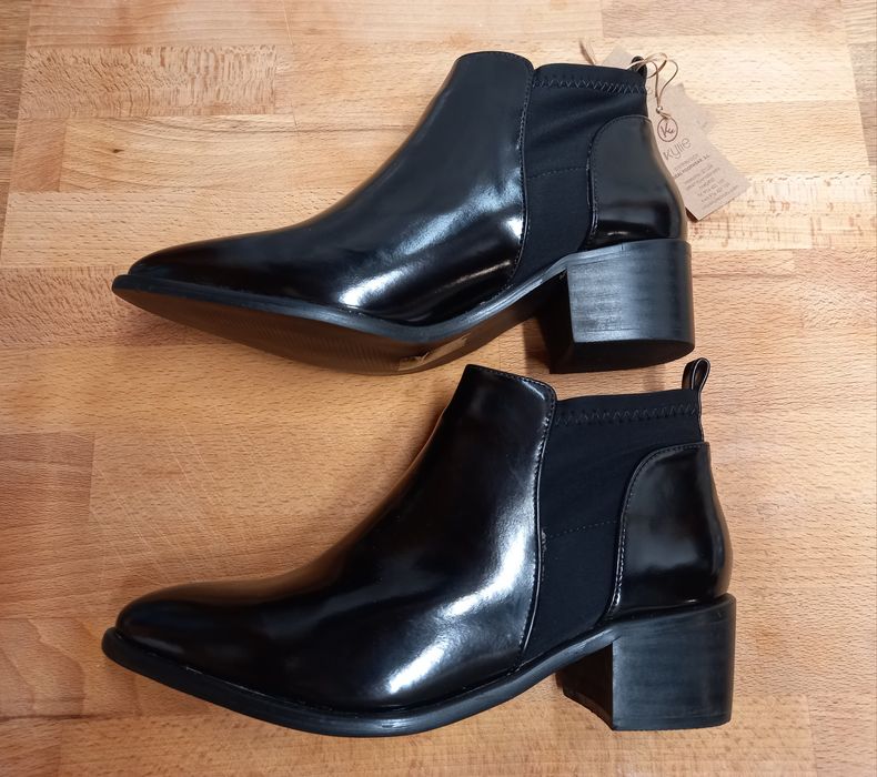 Buty rozm.37/nowe