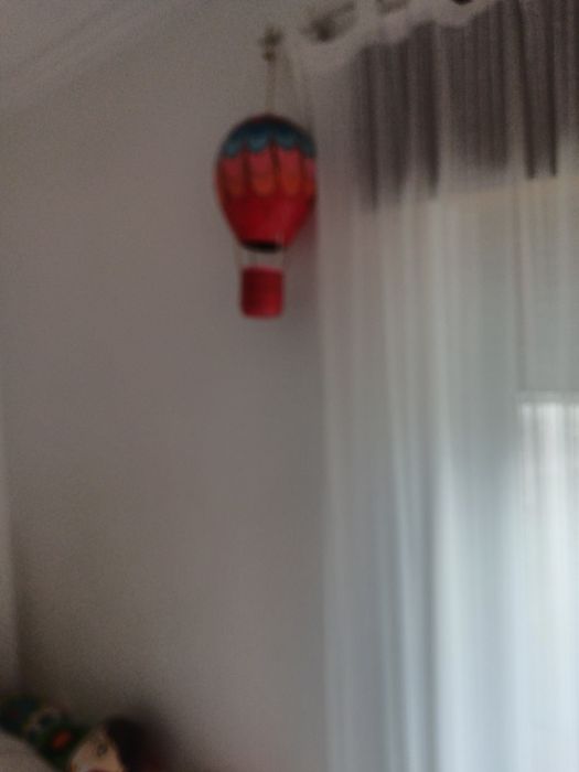 Balão feito de pasta papel