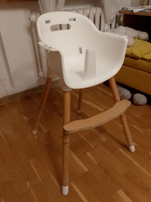 Foteliki dziecięce