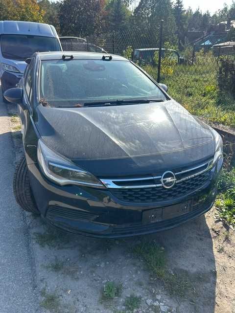 Opel Astra 2019 1.4 turbo automat