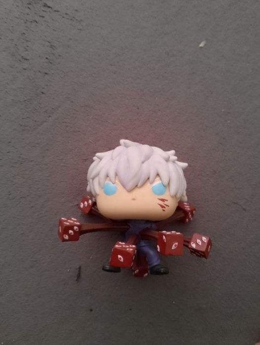 Funko pop gojo prison relm