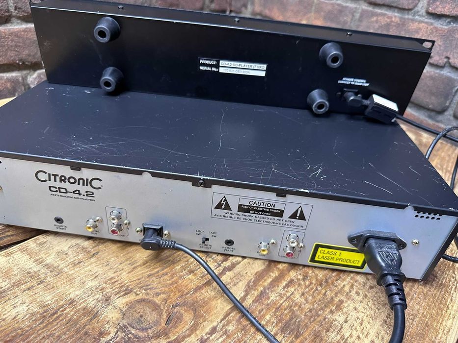 Odtwarzacz mikser DJ dwie płyty CD 4.2