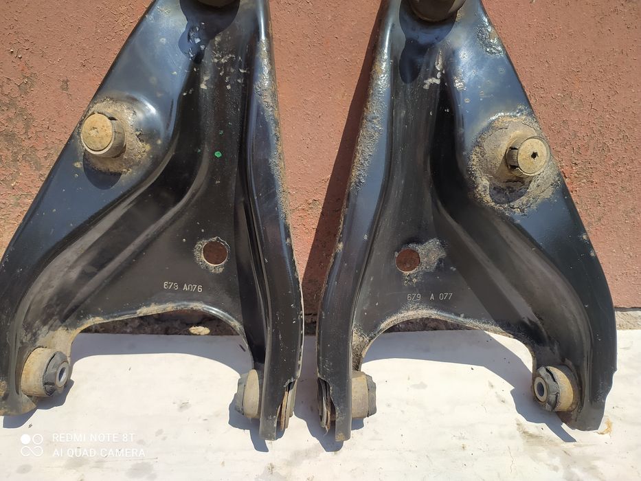 Рычаги передние Renault Dacia