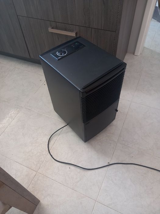Desumidificador AEG