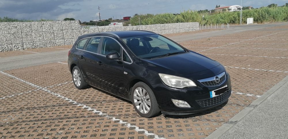 Astra j sport toure 1.3 ecoflex 2011