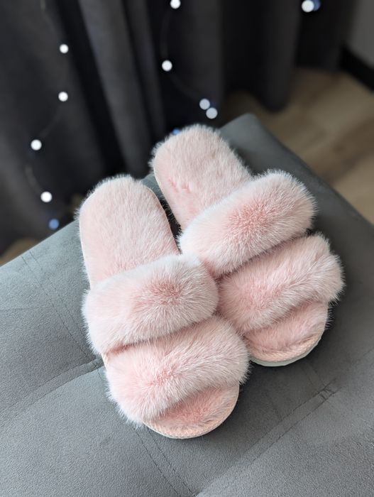 Тапки,капці хатні