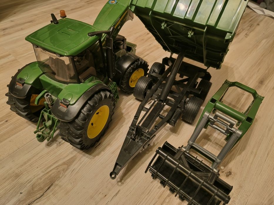 Bruder 02349 + 02582 John Deere