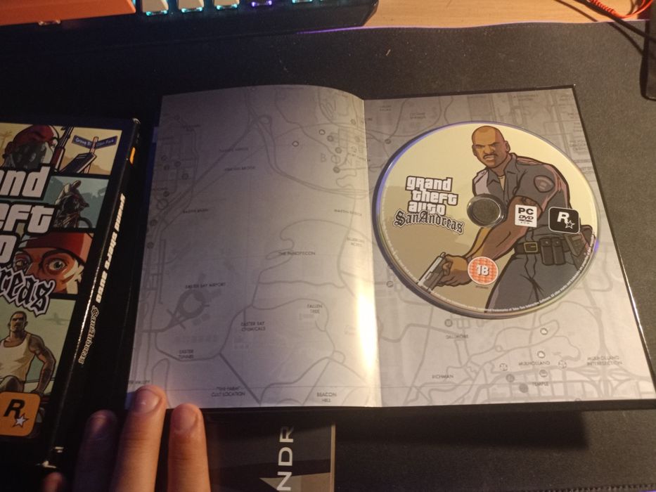 GTA San Andreas Book na PC