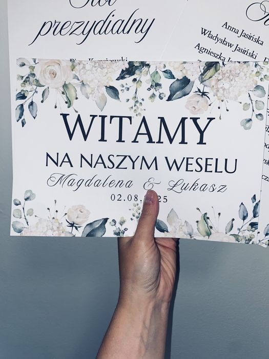 Weselny Plan stołów z grafiką