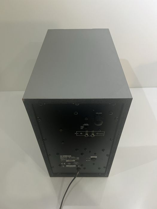 Wierza stereo Yamaha SW - P130