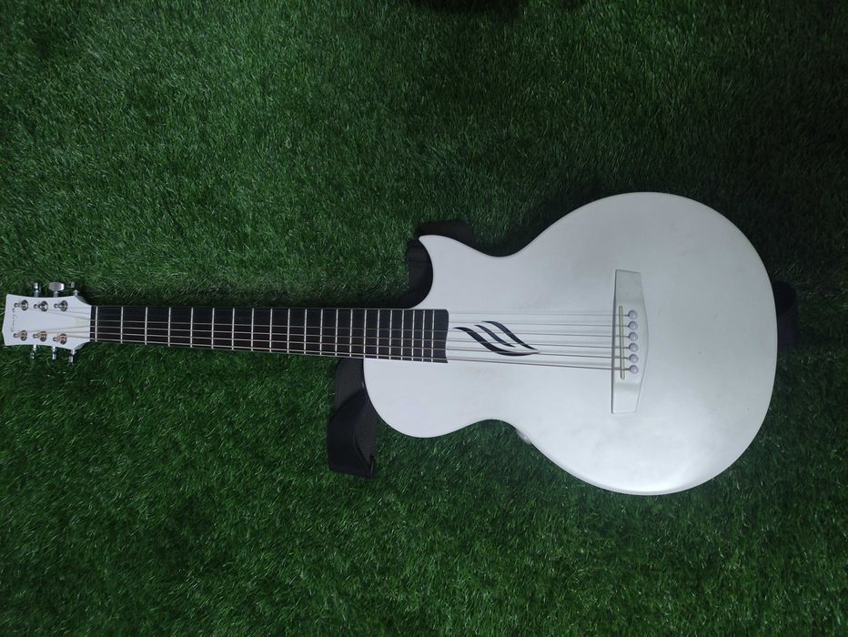 Трансакустична гітара enya nova