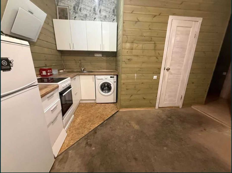 Срочная продажа! 1 комнатная квартира в Центре Ремонт Кухня-студия 17м2 Идеально под аренду! 25900у.е