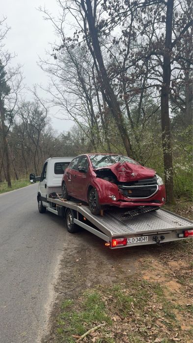 Autolaweta /  laweta / pomoc drogowa / holowanie