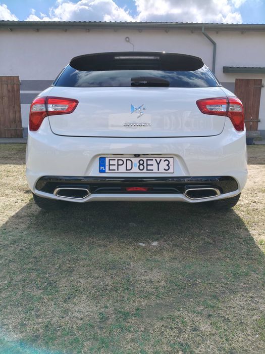 Sprzedam Citroena DS5 1.6 benzyna