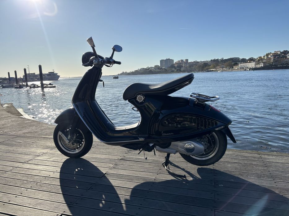 VESPA 946 ( Belissíma )