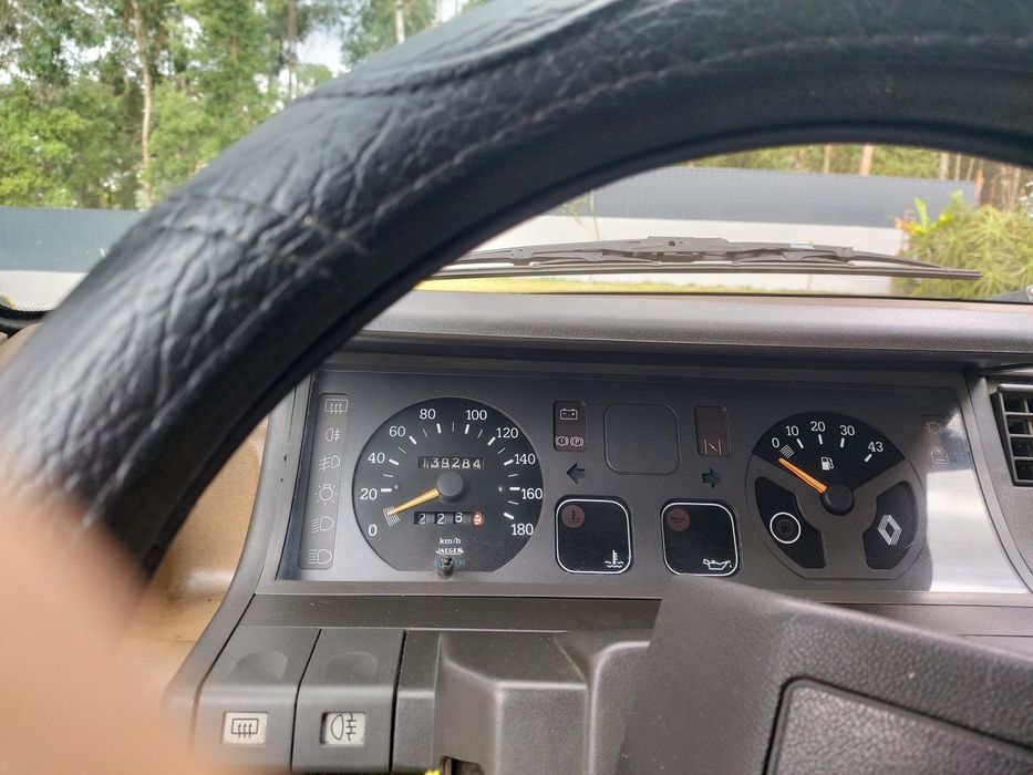 Renault 5 GTL