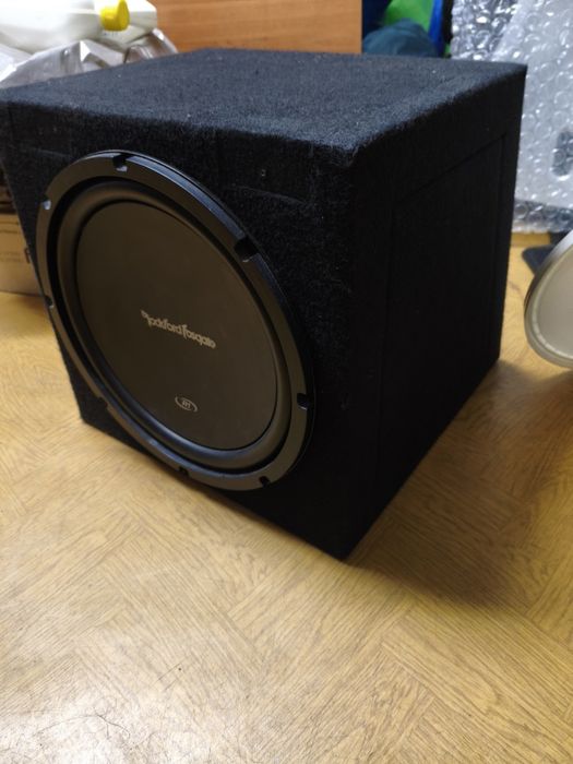 Skrzynia basowa tuba subwoofer Rockford Fosgate R1 12" 30cm